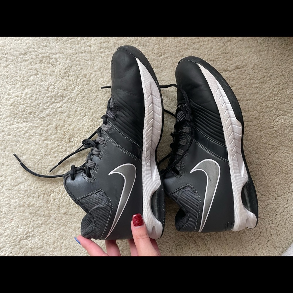NIKE Womens Basketball Shoes